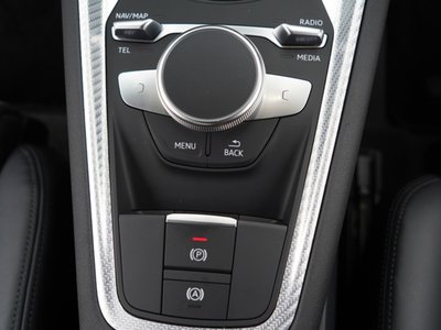 صورة مصغرة 33 لـ 2020 AUDI TT RS COUPE