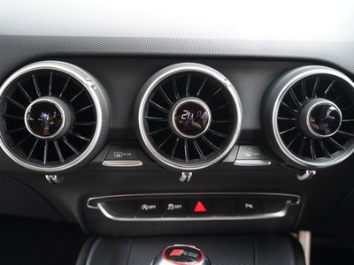 صورة مصغرة 34 لـ 2020 AUDI TT RS COUPE