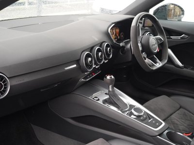 صورة مصغرة 41 لـ 2020 AUDI TT RS COUPE
