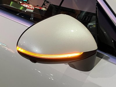 MERCEDES-BENZ GLC - 9