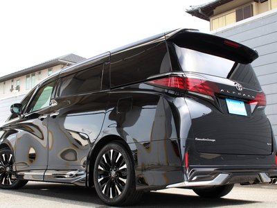 صورة 8 لـ 2023 Toyota ALPHARD