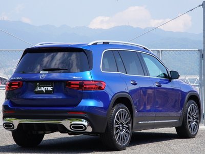 MERCEDES-BENZ GLB - 6