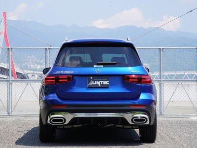 MERCEDES-BENZ GLB - 7