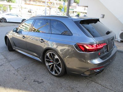 2021 AUDI RS4 AVANT 照片 5