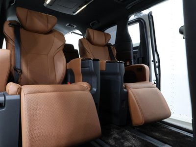 TOYOTA VELLFIRE - 8