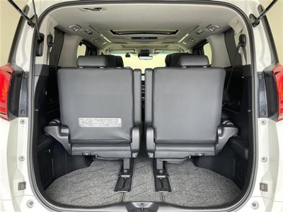 2022 Toyota ALPHARD — миниатюра 28