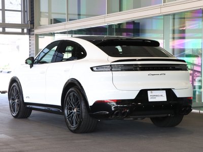 2025 Porsche CAYENNE 照片 5