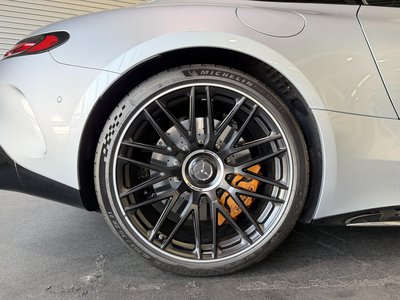 2025 Mercedes-BENZ GT AMG 照片 9