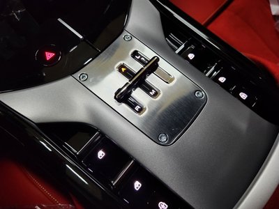 2024 Ferrari PUROSANGUE 缩略图 16