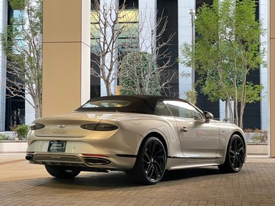 BENTLEY CONTINENTAL - 9