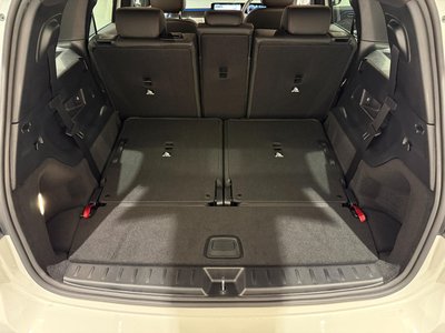 MERCEDES-BENZ GLB - 9