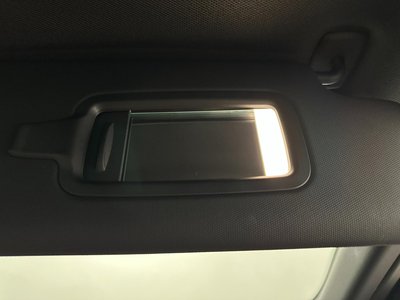 2025 BMW X2 — миниатюра 25