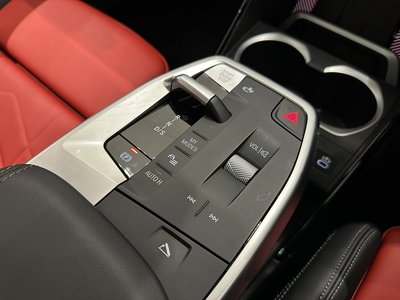 2025 BMW X2 — миниатюра 30