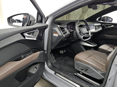 AUDI Q4 E-TRON - 10