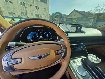 GENESIS GV80 - 10