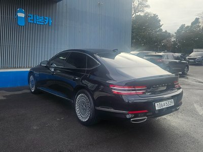 GENESIS G80 (RG3) - 7
