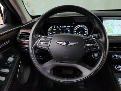 2020 Genesis G90 — миниатюра 13