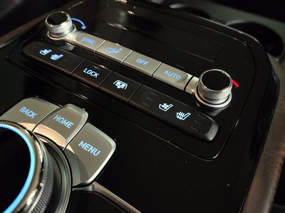 2020 Genesis G90 — миниатюра 18