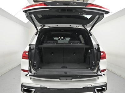 BMW X7 - 9
