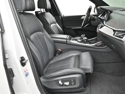 BMW X7 - 10