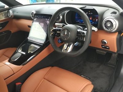 2025 Mercedes-BENZ GT AMG photo 3