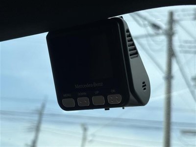 MERCEDES-BENZ E-CLASS - 7