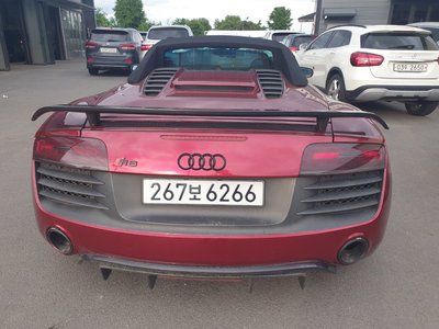 AUDI R8 - 3