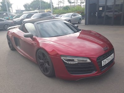 AUDI R8 - 5