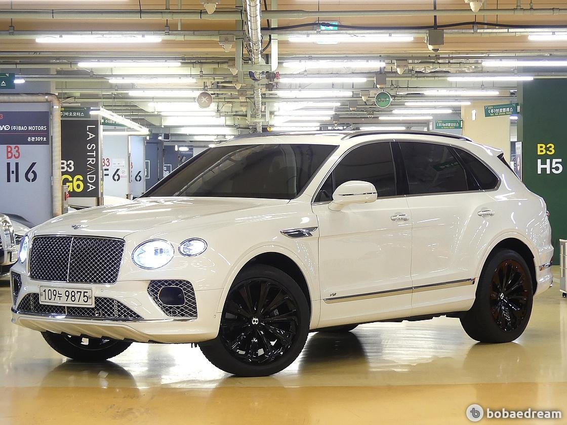 BENTLEY BENTAYGA - View 1