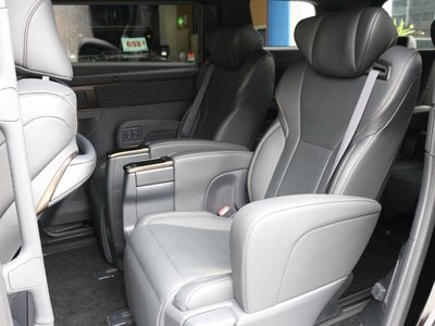 2025 Toyota ALPHARD 缩略图 16