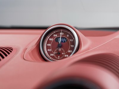 صورة 9 لـ 2020 Porsche 718 SPYDER