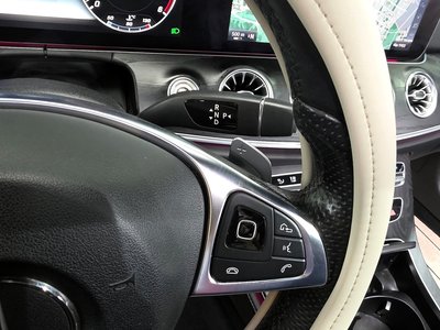 MERCEDES-BENZ E-CLASS - 9