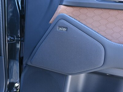 2025 LEXUS GX photo 5