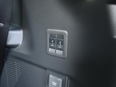 2025 Lexus GX 缩略图 127