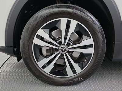 MERCEDES-BENZ GLB - 6