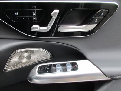 صورة مصغرة 30 لـ 2025 Mercedes-BENZ E-CLASS