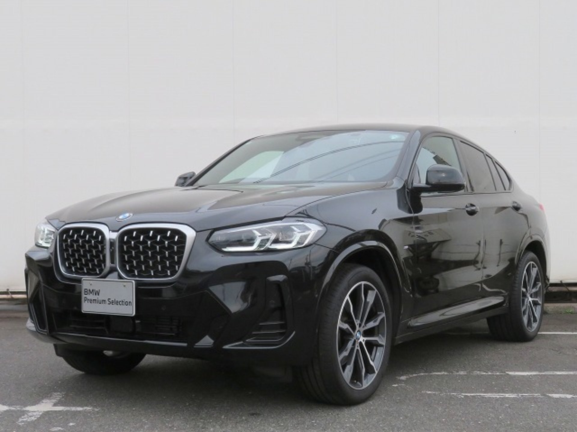 BMW X4 - View 1