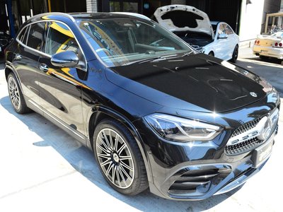 MERCEDES-BENZ GLA - 4