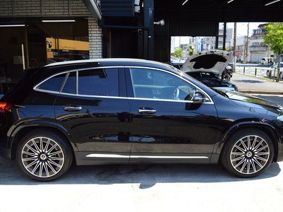 MERCEDES-BENZ GLA - 9