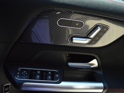2025 Mercedes-BENZ GLA 缩略图 26