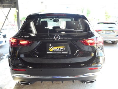 MERCEDES-BENZ GLA - 8