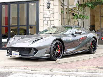 صورة 6 لـ 2022 Ferrari 812 GTS