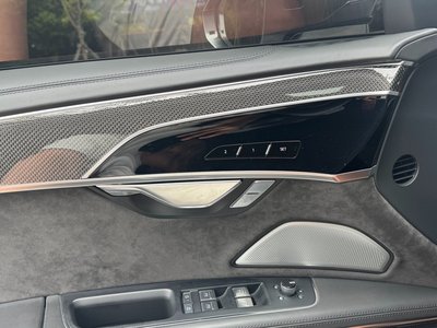 2020 AUDI S8 — фото 10