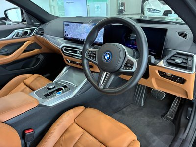 BMW I4 - 8