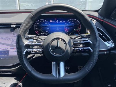 MERCEDES-BENZ E-CLASS - 2