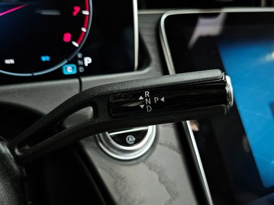 MERCEDES-BENZ E-CLASS - 9