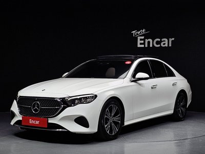 MERCEDES-BENZ E-CLASS - 1