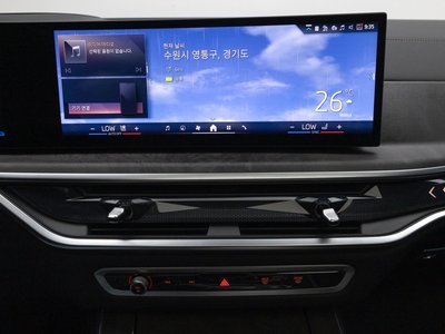 2025 BMW X5 — миниатюра 13