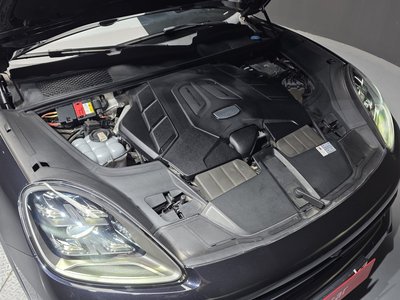 PORSCHE CAYENNE - 7