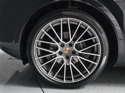 PORSCHE CAYENNE - 6